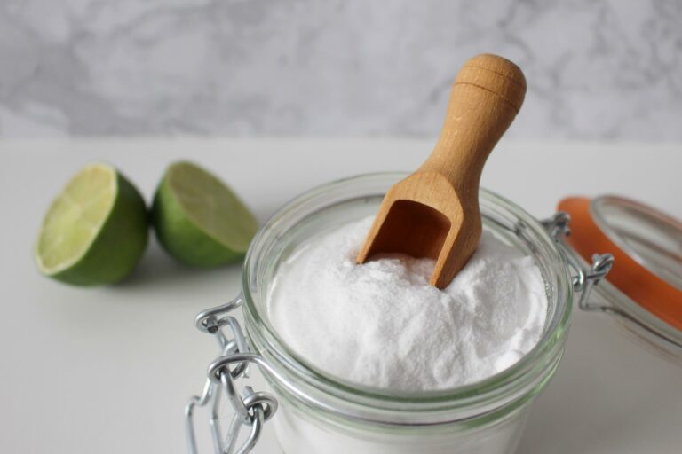 foot soak with baking powder